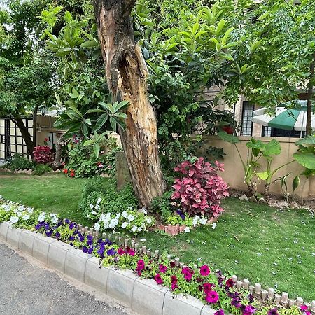 Riviera Courtyard Guest House Islamabad Eksteriør bilde