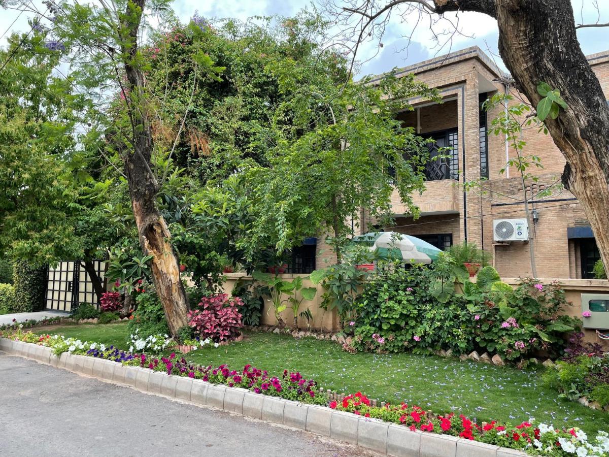 Riviera Courtyard Guest House Islamabad Eksteriør bilde
